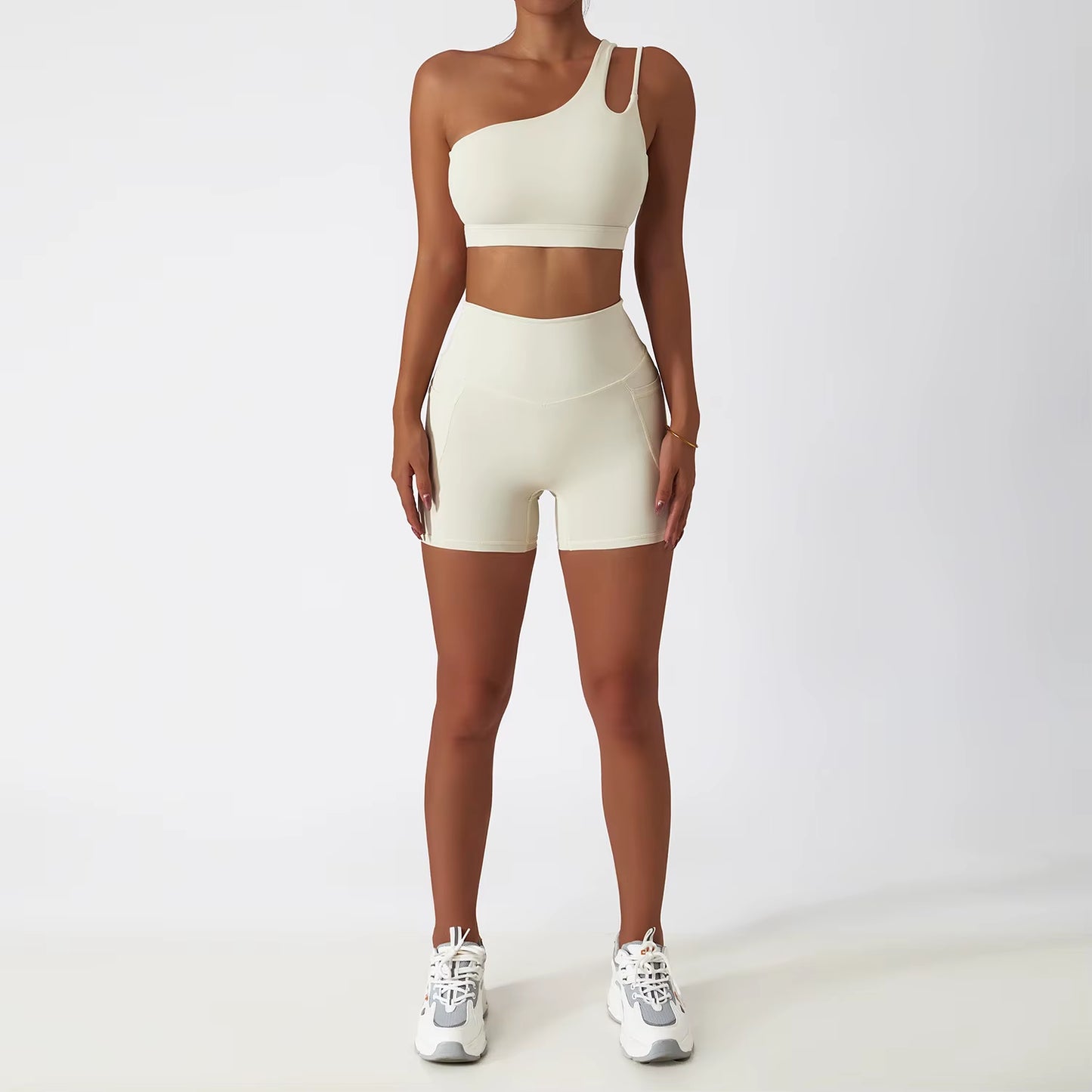 Scrunch Workout Suit Women Two-Piece Yoga Suit Sportswear Gym Set Women Tracksuit Running Yoga Clothes Sports Bra Fitness Shorts